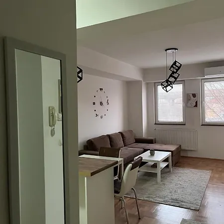 D Apartment-cozy Near To Busstation&citycenter *