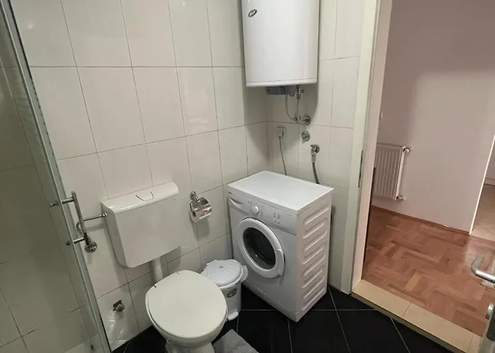 Apartment D Apartment-cozy Near To Busstation&citycenter *